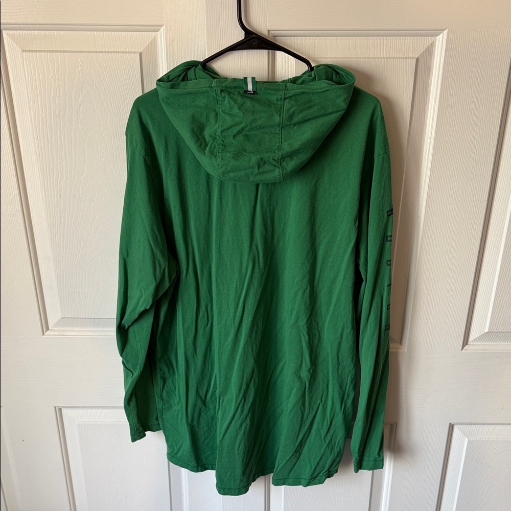 Nike Men's Celtics Green Hoodie - Picture 2 of 7
